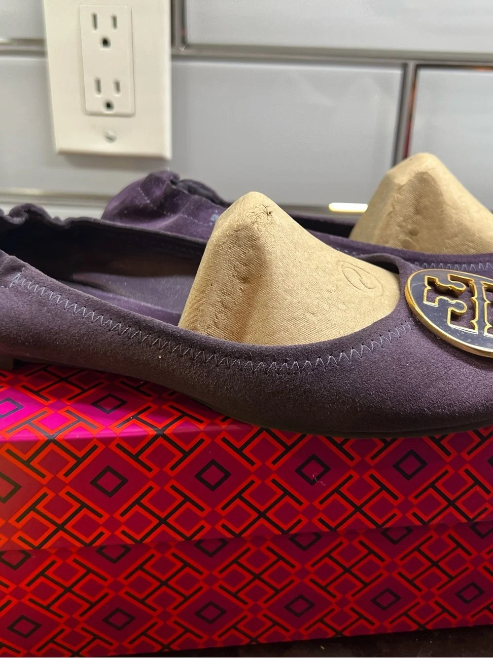 Tory Burch Purple Suede Reva Ballet Flats, Size 7M